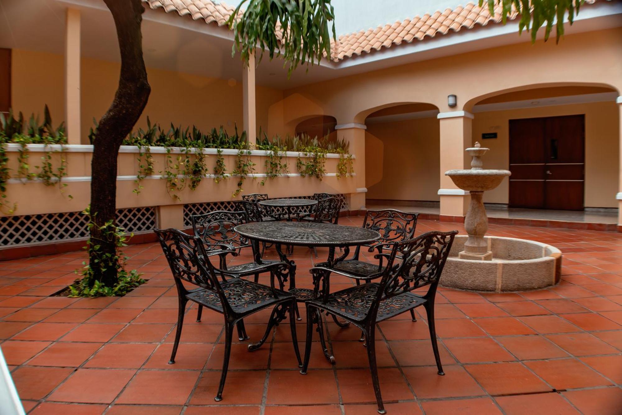 Hotel Arizona Suites Cúcuta Eksteriør bilde